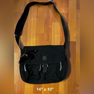 Kipling bag. BLACK. Excellent condition